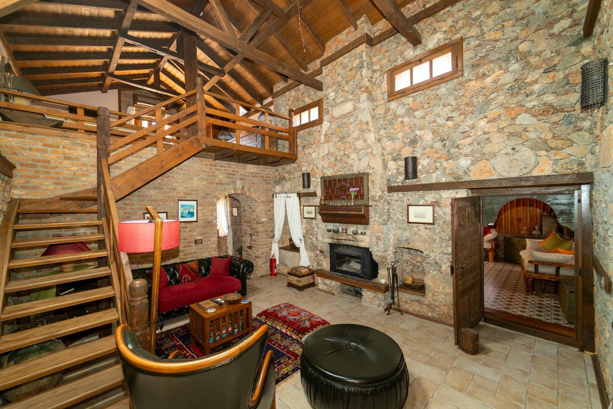 Levissi Lodge Otantic Stone Villa In Каякьой Екстериор снимка