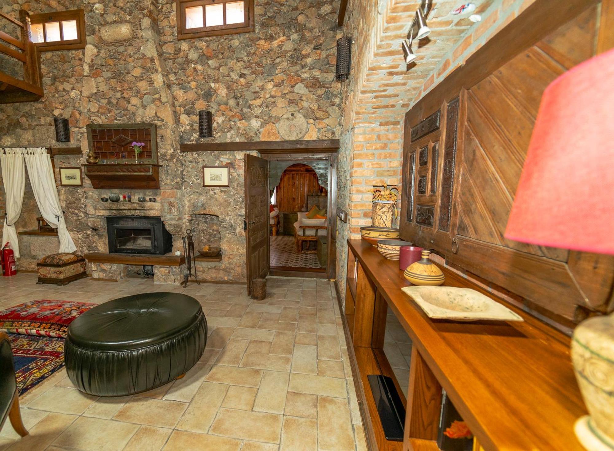 Levissi Lodge Otantic Stone Villa In Каякьой Екстериор снимка